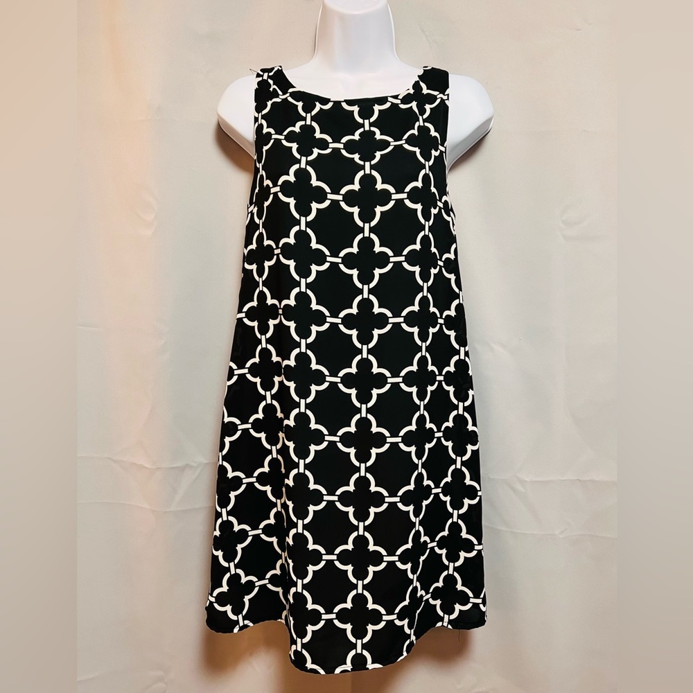Newbury Kustom Cocktail Dress Womens‎ Size S Sleeveless Black & White